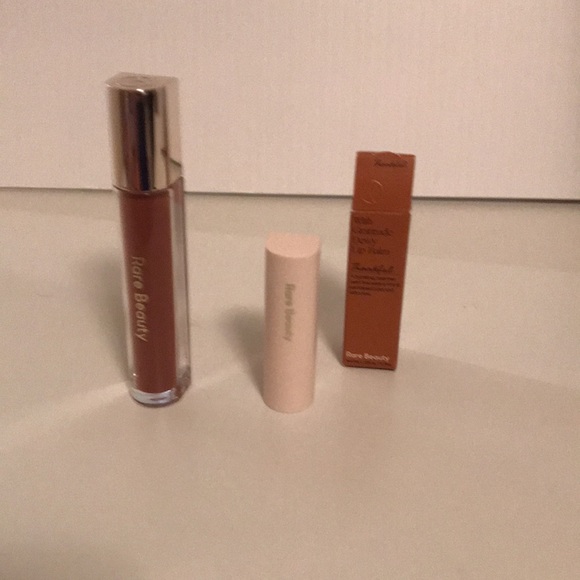 Two Rare Beauty lip balms new - Picture 3 of 3